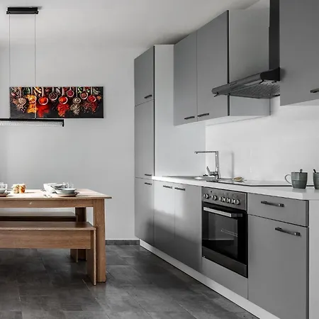 2 Bedroom Awesome In