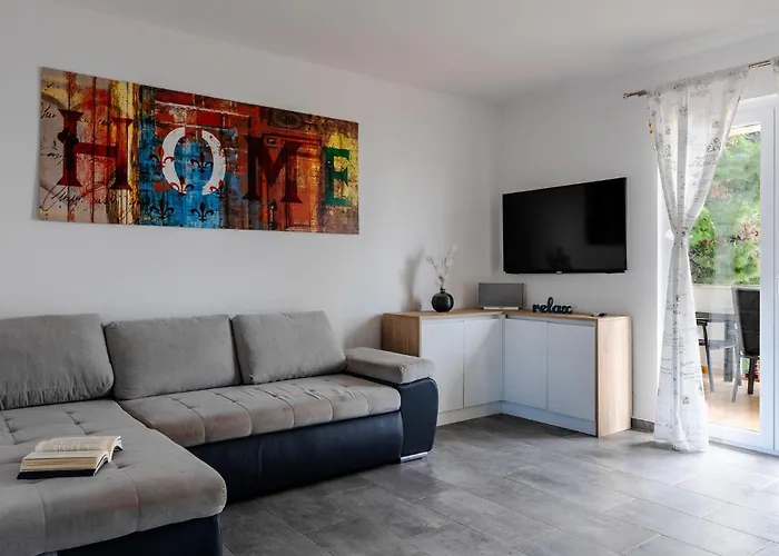 Pet Friendly In With House Sea View Lejlighed *